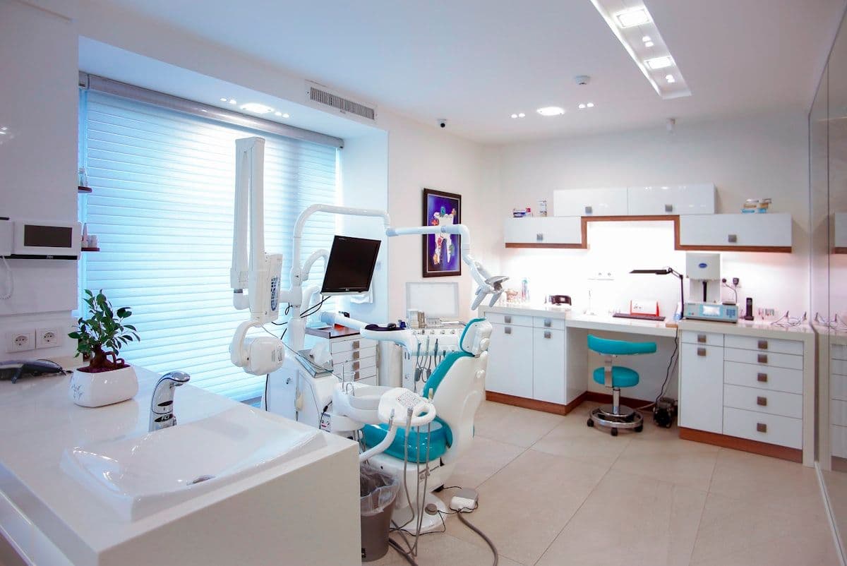 Quanto Custa um Implante Dentário em João Pessoa – PB? Entenda os Fatores de Preço